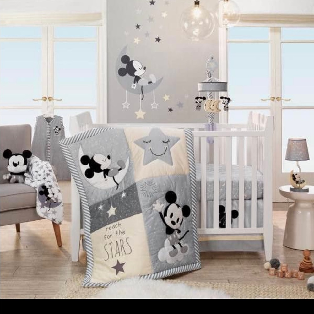 Disney Baby Mickey Mouse 4 piece crib bedding set, gray Lambs & Ivy, unisex